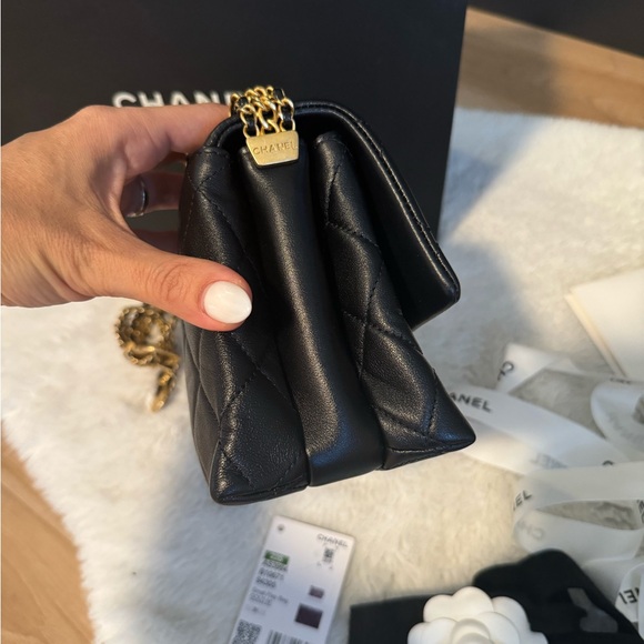 Chanel Small Flap Bag 🥰💕✨ - Picture 7 of 16